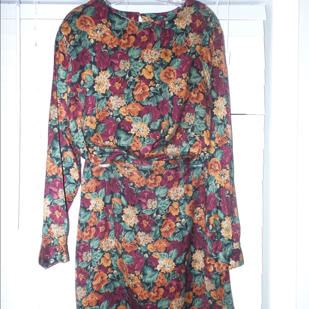 😍 PLUS Vintage Floral skirt set